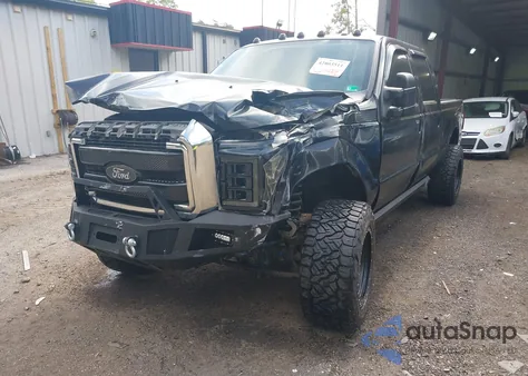 2016 Ford F250 Super Duty z USA, uszkodzony, nr VIN 1FT7W2BTXGEB02869